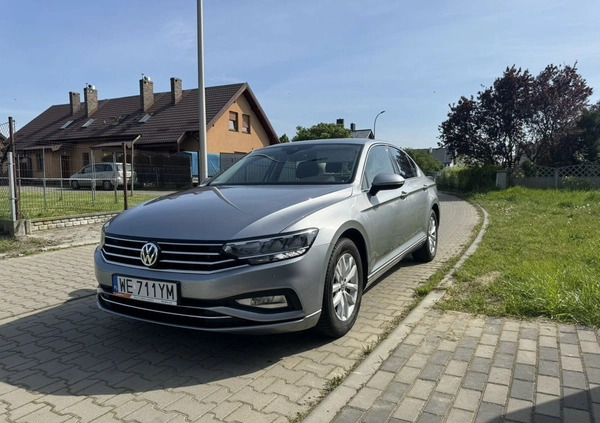 Volkswagen Passat cena 74700 przebieg: 117300, rok produkcji 2020 z Wodzisław Śląski małe 704